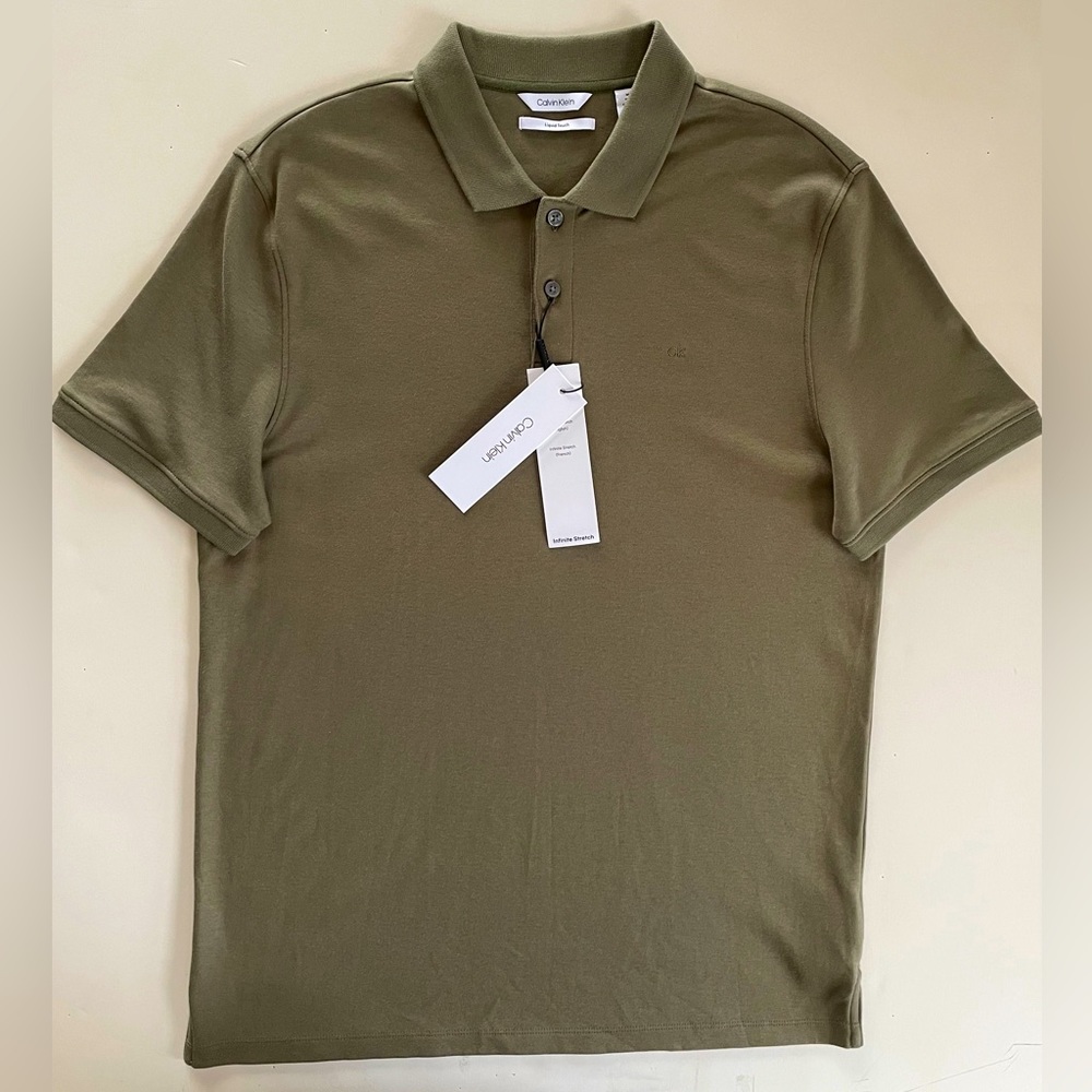 Calvin Klein Mens liquid touch polo size m